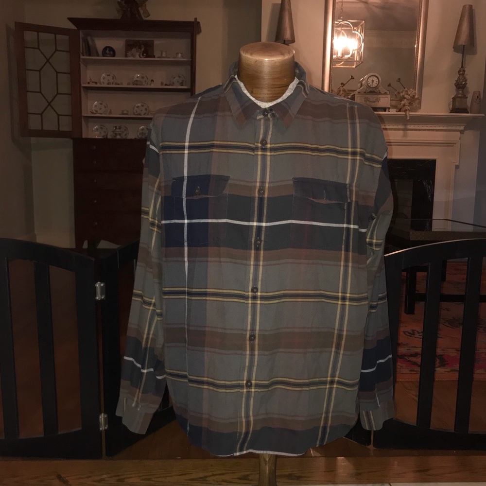 Patagonia Casual Button Down